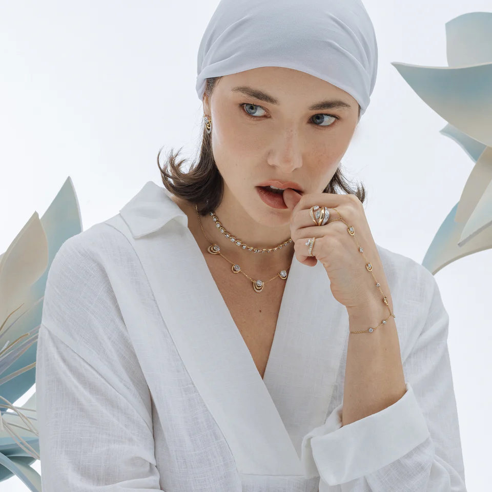 Model wearing Zorae lab-grown diamond jewellery