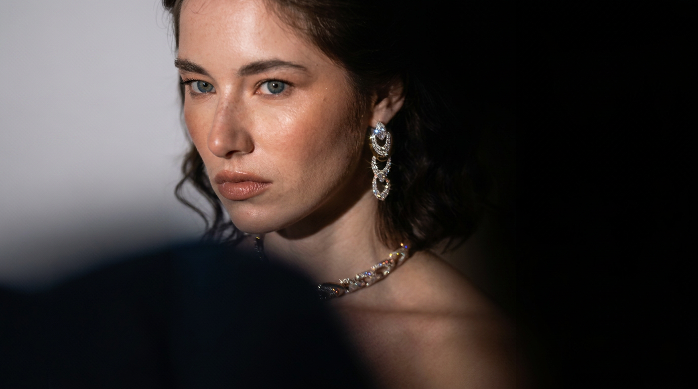 Model wearing a Zorae bespoke commission in lab-grown diamonds and solid gold